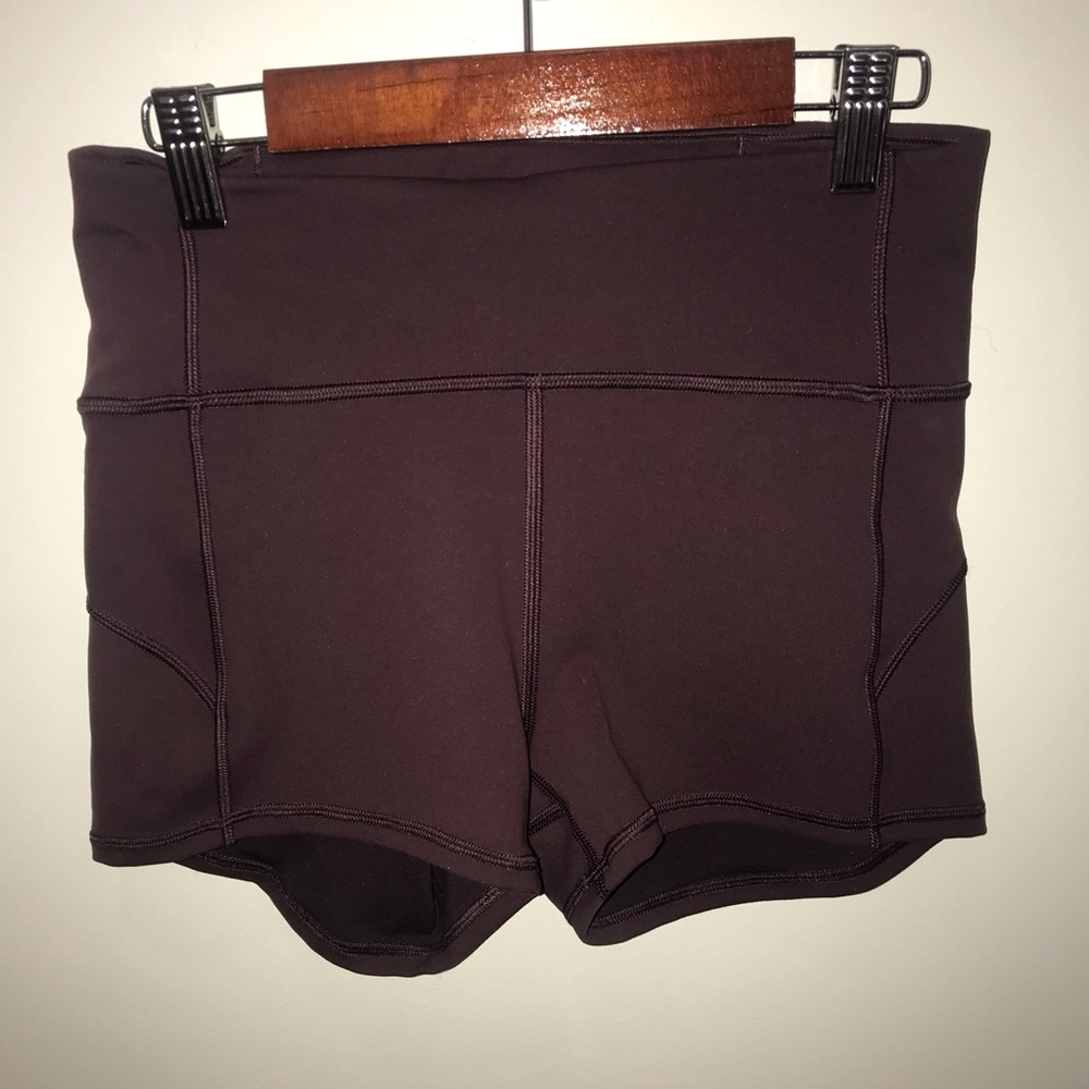 Lululemon in movement short dark purple never worn